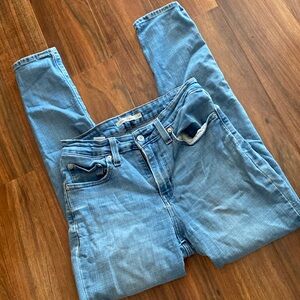 Levi’s 721 High Rise Skinny size 28